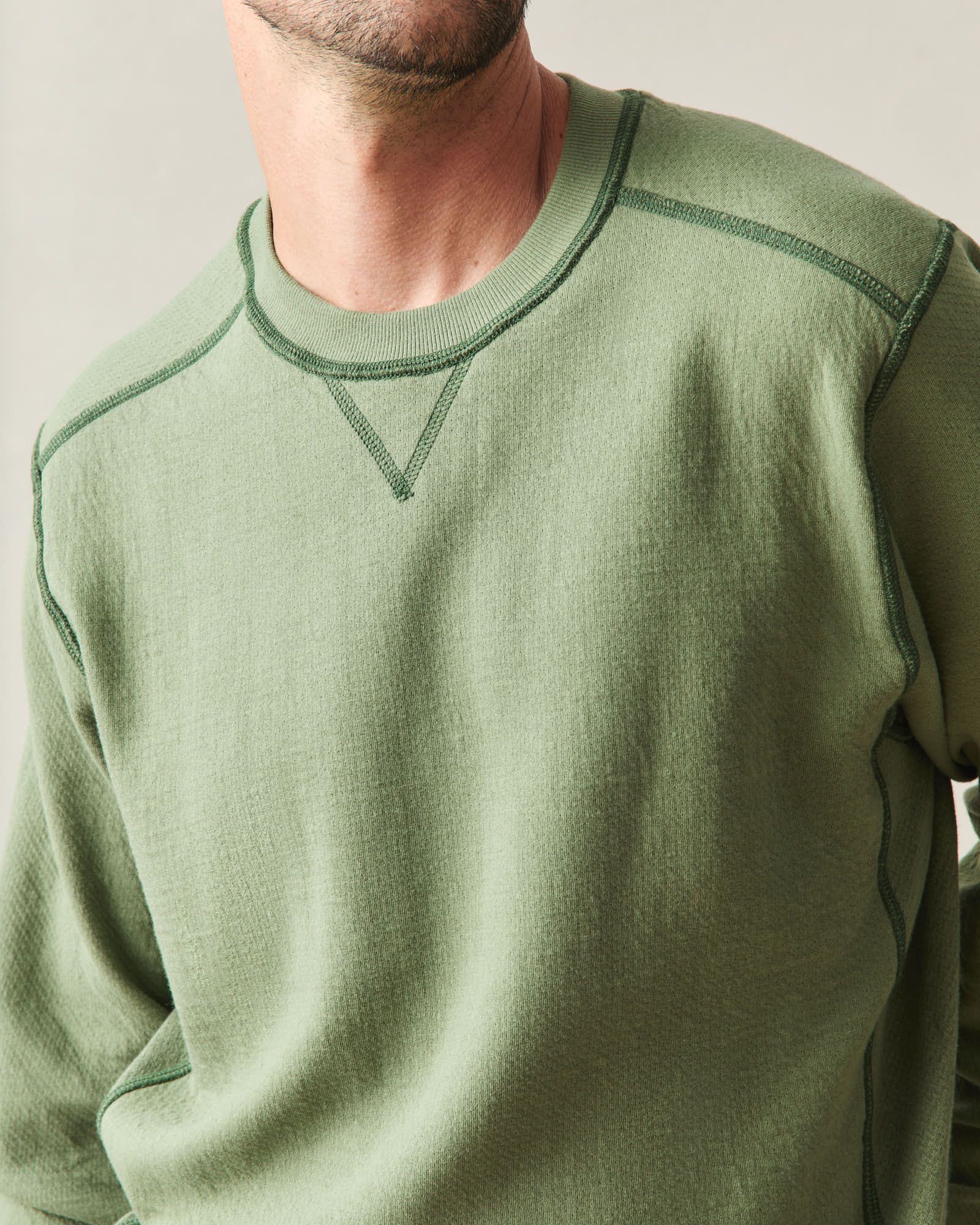 Men's Reversible Crew - Olvine - Image 6