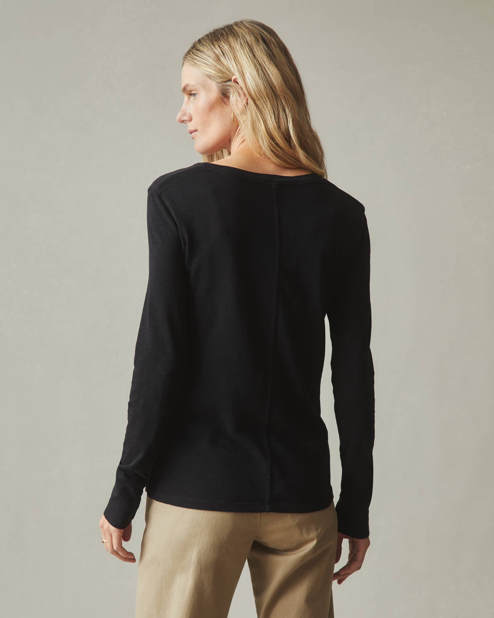 Women's Premium Slub Long Sleeve V-Neck Tee - Black - Image 3